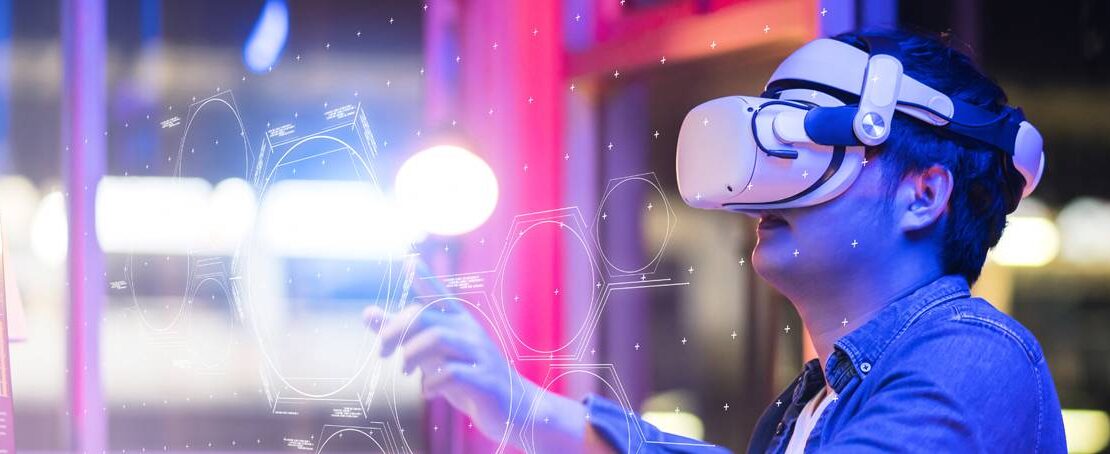 Virtual-Reality-and-Augmented-Reality-–-Who-is-in-the-Game_